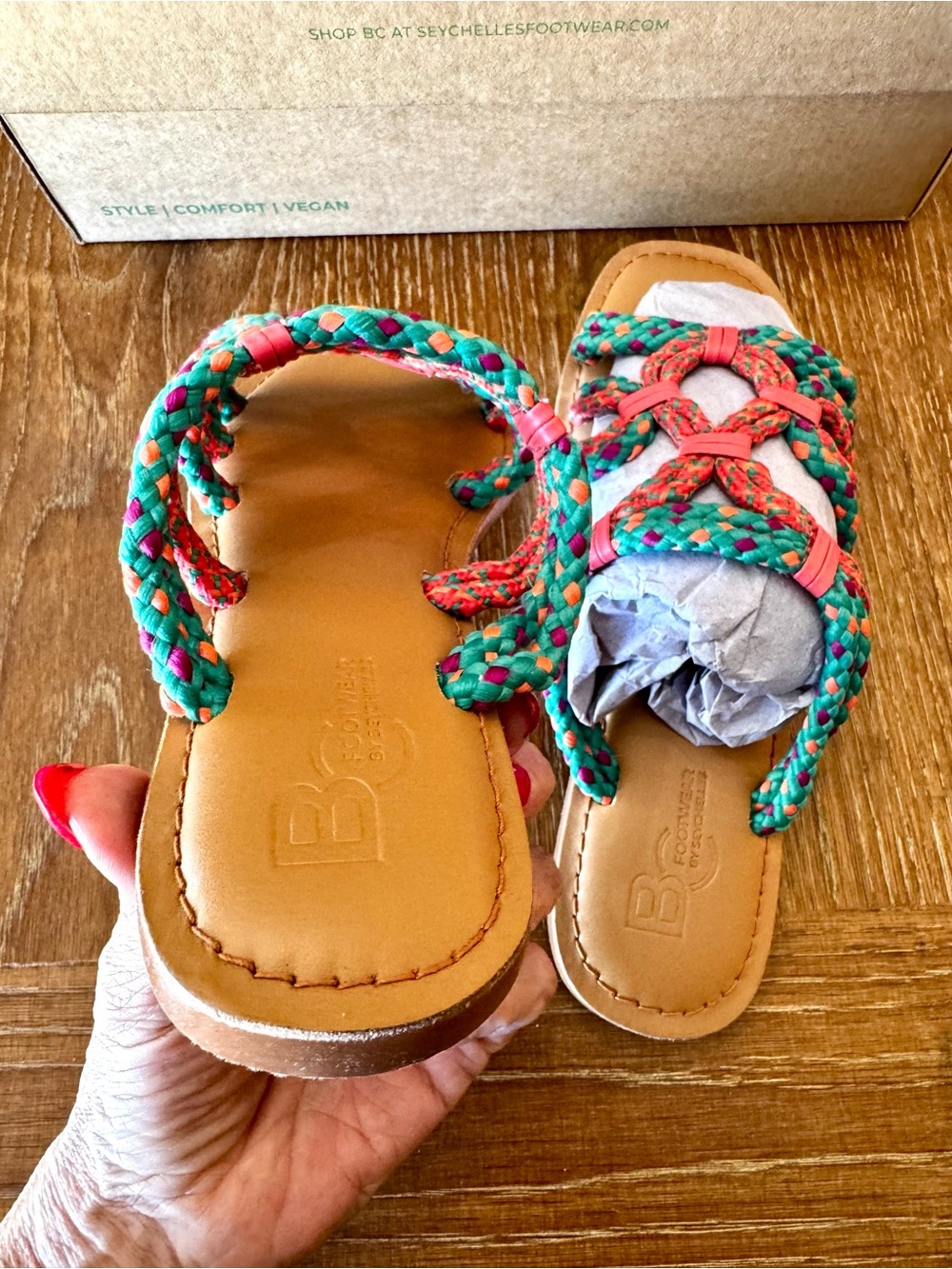 NIB BC Footwear Read My Mind multicolor rope sandals 8 - Picture 7 of 13